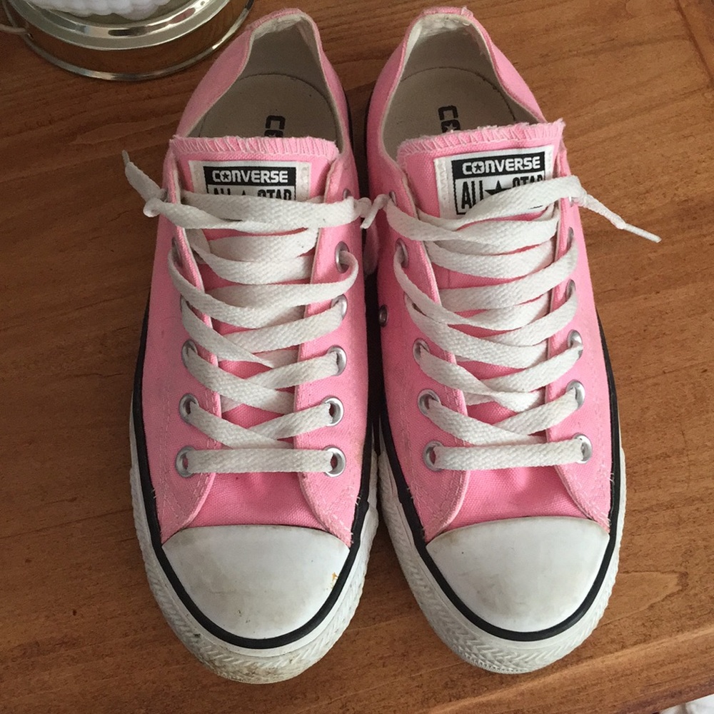 Pink Converse 💕💕